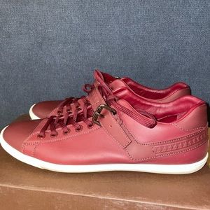 Used Louis Vuitton size 10 men’s sneakers